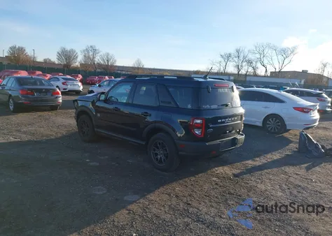 2021 Ford Bronco Sport Big Bend z USA, uszkodzony, nr VIN 3FMCR9B65MRA93821